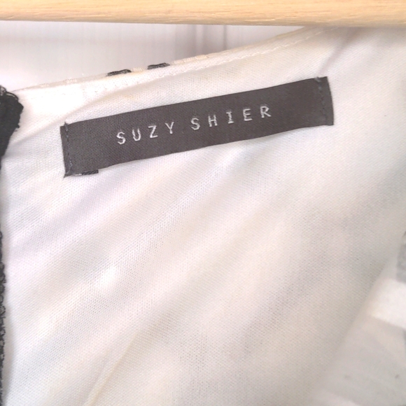 Black and White Check Pattern Dress - Picture 4 of 8